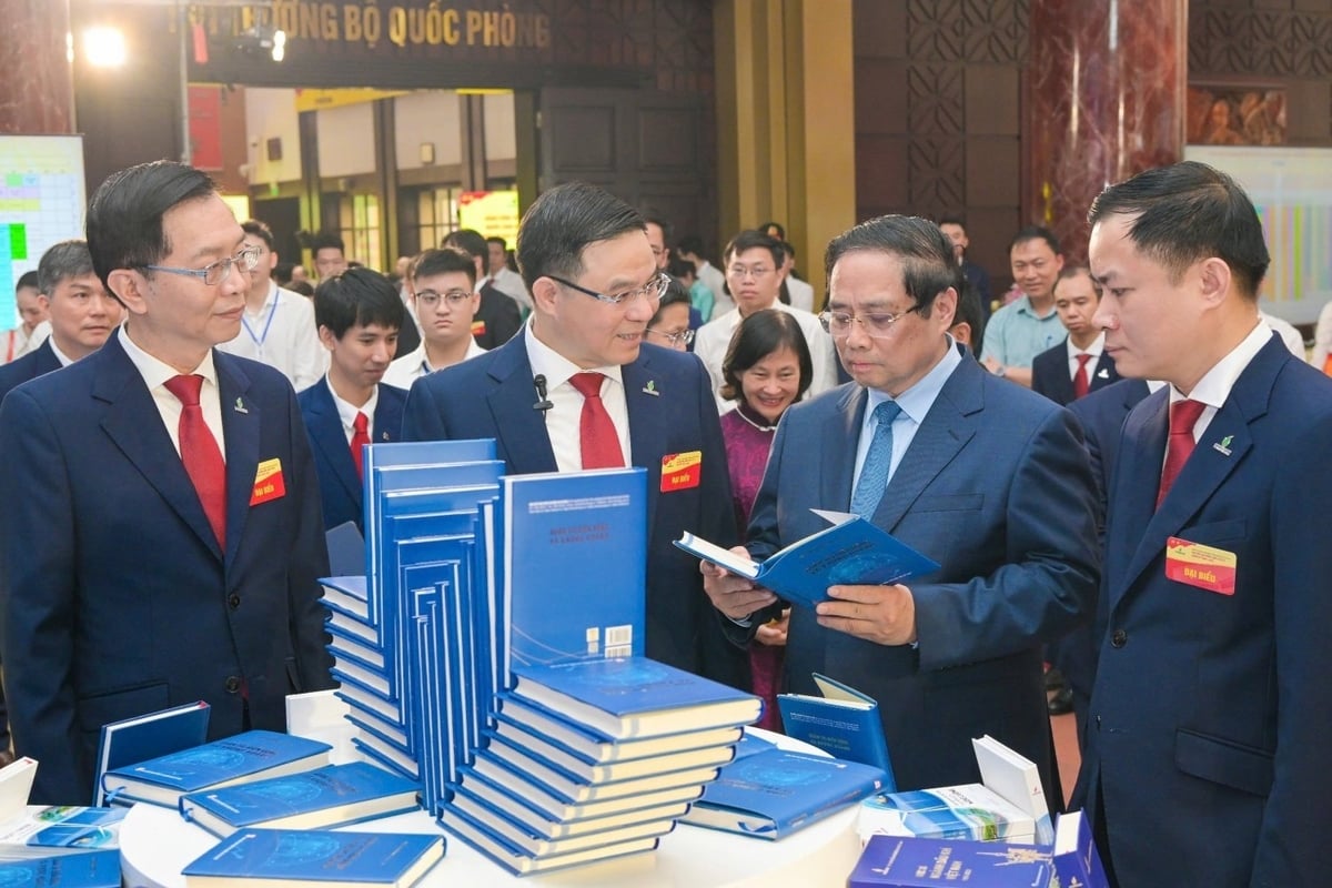 ‘Quản trị Biến động và Khủng hoảng’ được vinh danh top 10 sách hay